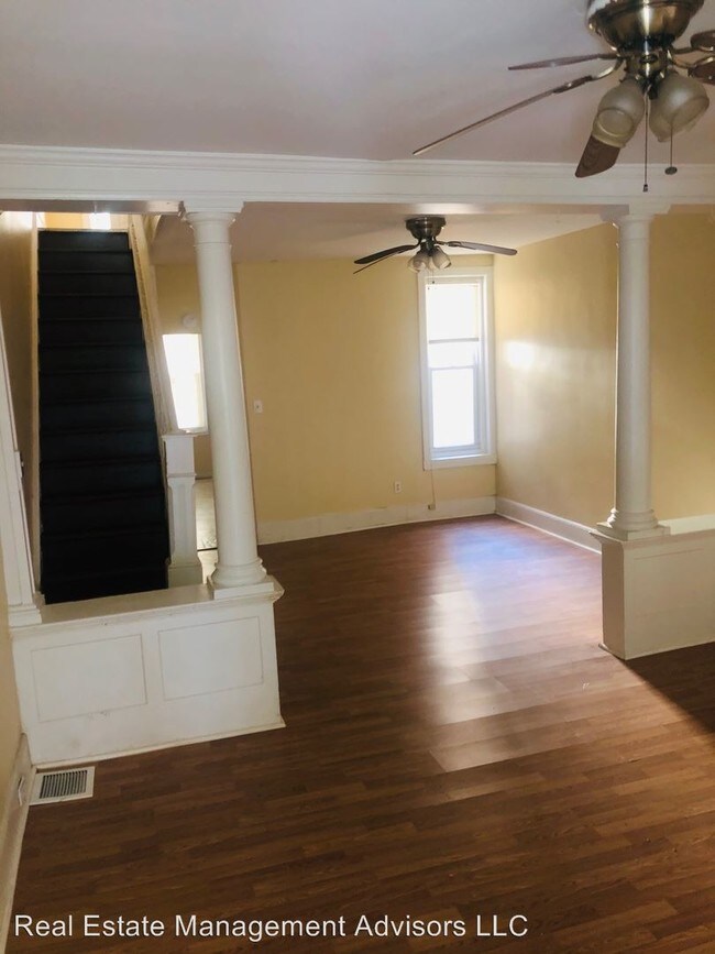 Foto del edificio - 3 br, 1 bath House - 947 N. Fallon St.