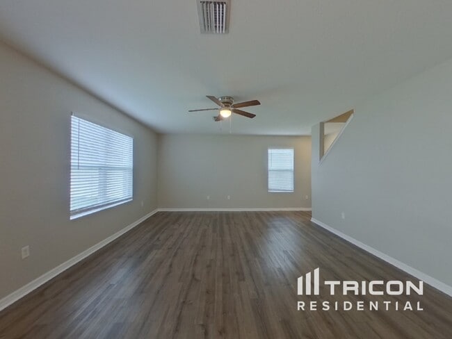 Foto del edificio - 3216 Magnolia Meadows Dr