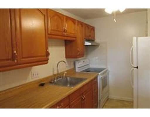Building Photo - 500 Governors Dr