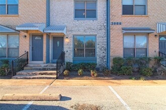 Building Photo - 3004 Whisper Oaks Ln