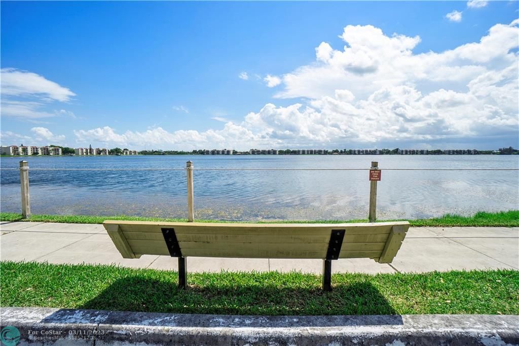 110 Lake Emerald Dr Unit 102, Oakland Park, FL 33309 Condo for Rent