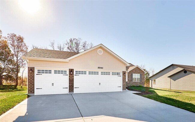 Foto del edificio - 5540 Autumn Trace Pkwy