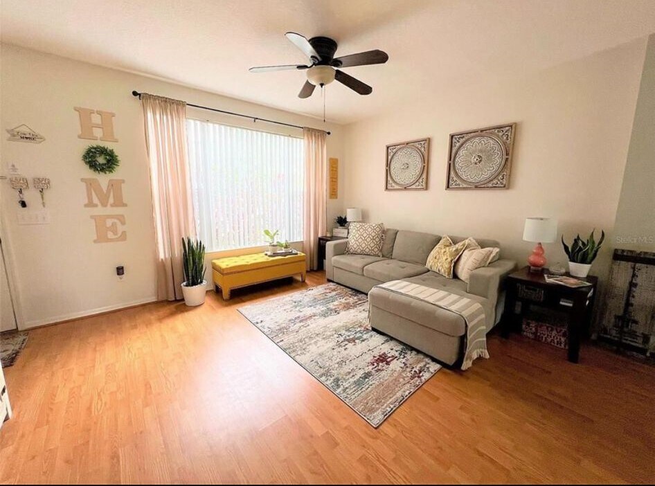 Foto principal - 10946 Black Swan Ct
