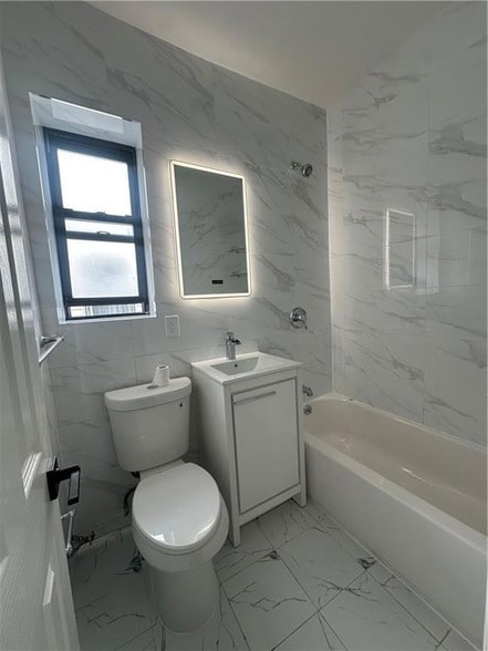 Foto del edificio - 801 Albany Ave