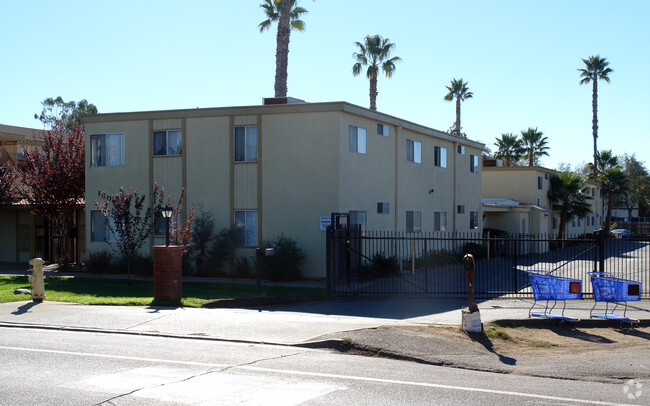 Building Photo - Santa Maria Creek Apartments