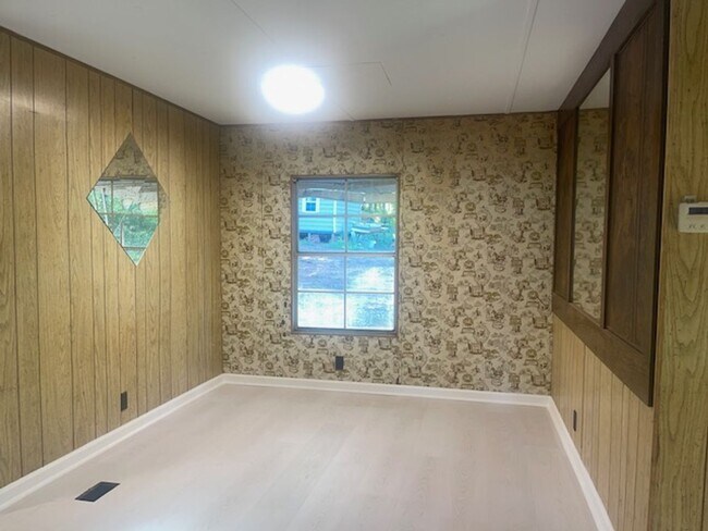 Foto del edificio - Acres of Shade Park