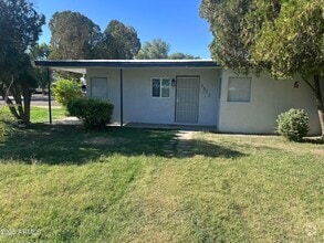 Building Photo - 5522 N 24th Ave