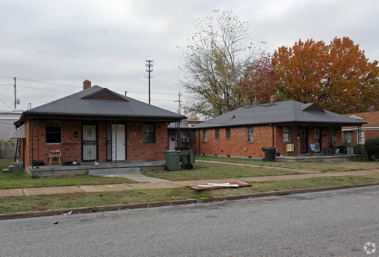 Primary Photo - 669-677 Harrell St