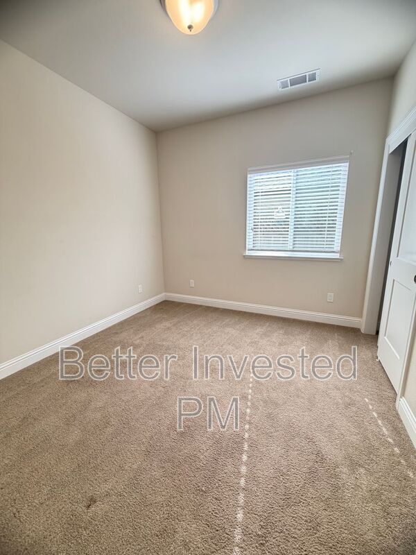 Building Photo - 1601 Keoke Ct