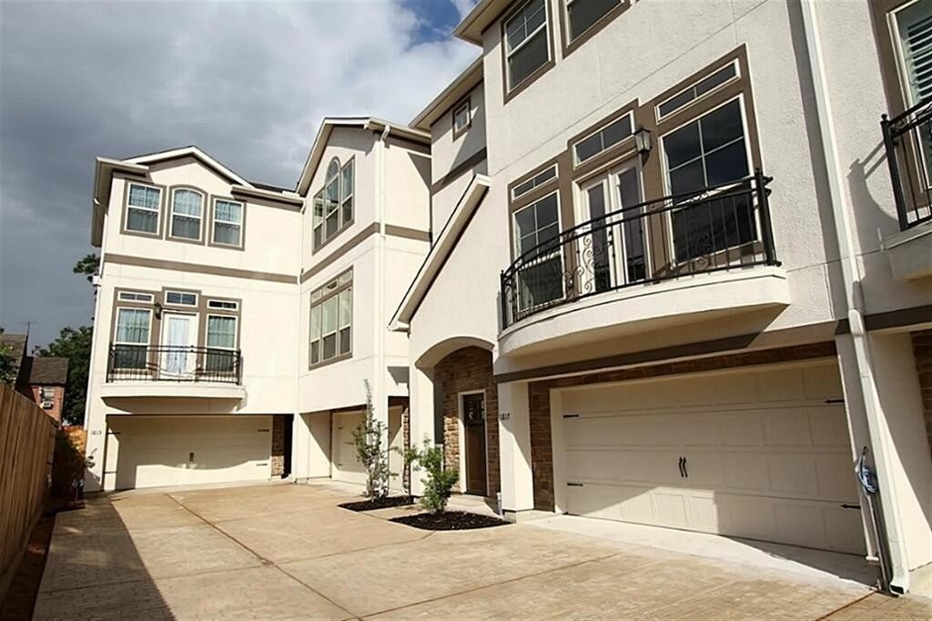 Foto principal - 1815 Oakdale St