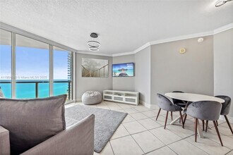 Building Photo - 16699 Collins Ave