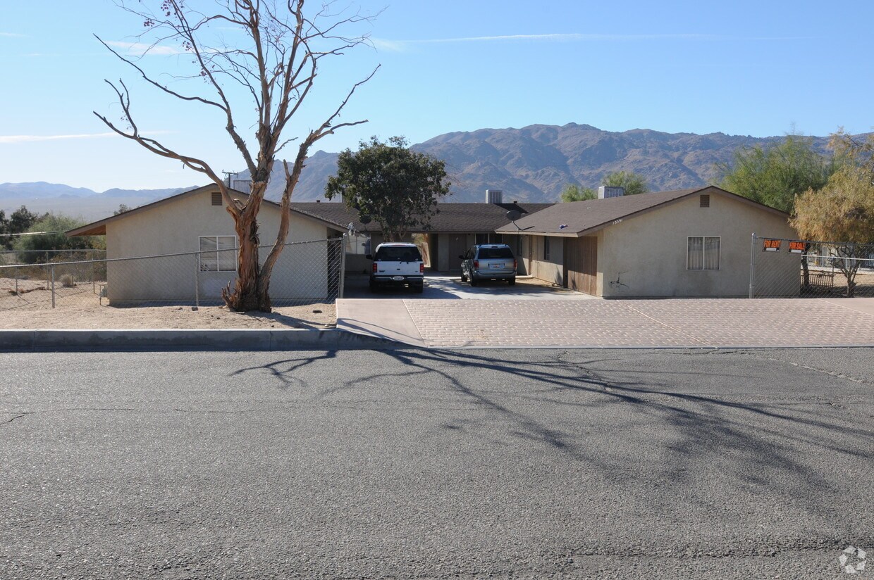 Foto del edificio - 73591 Sunnyslope Dr