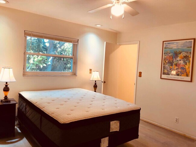 Foto del edificio - 14557 Apache Ave