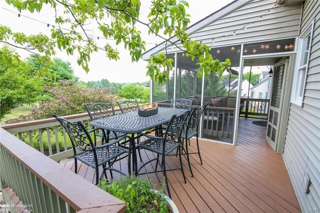 Foto del edificio - 6270 Whitetail Dr