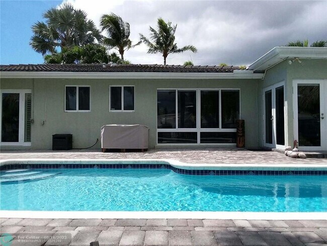 Foto del edificio - 191 SE 9th Ct