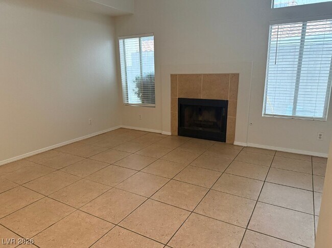 Foto del edificio - 1941 Bookbinder Dr