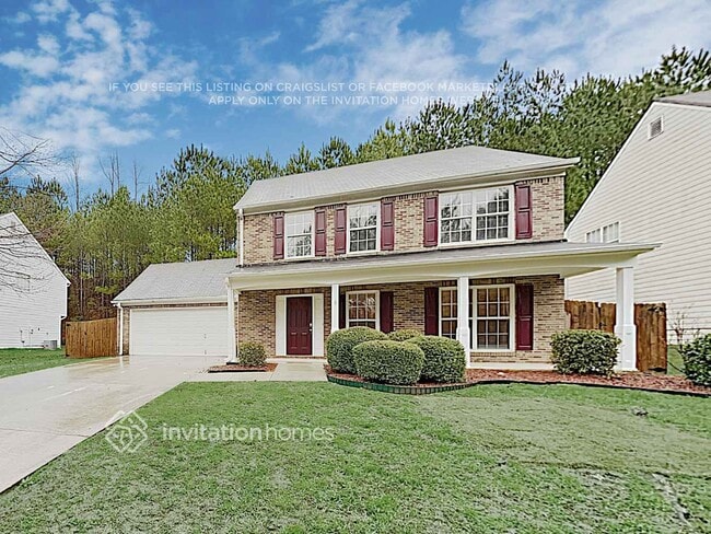 Building Photo - 690 Castlebrooke Dr SE