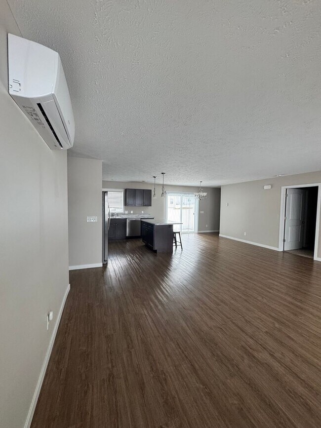 Foto del edificio - Modern Ranch Living in Heritage Estates