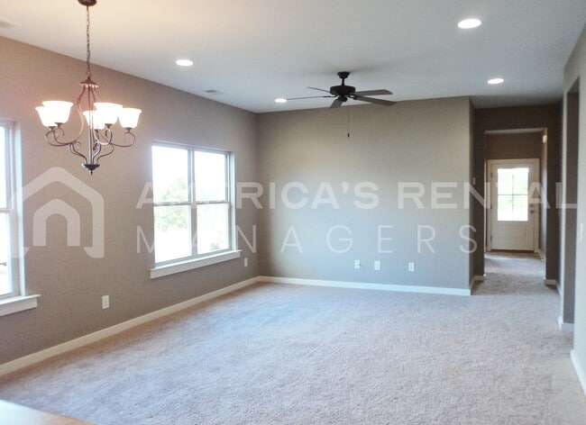 Building Photo - Beautiful Home for Rent in Margaret, AL!!!...