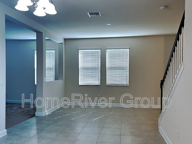 Foto del edificio - 10459 Flagstaff Falls Ave