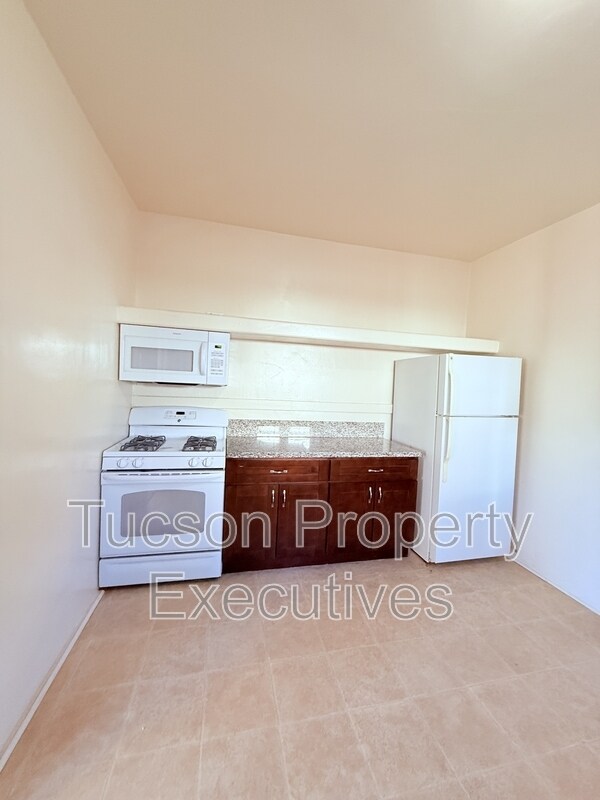 Foto del edificio - 724 E Drachman St