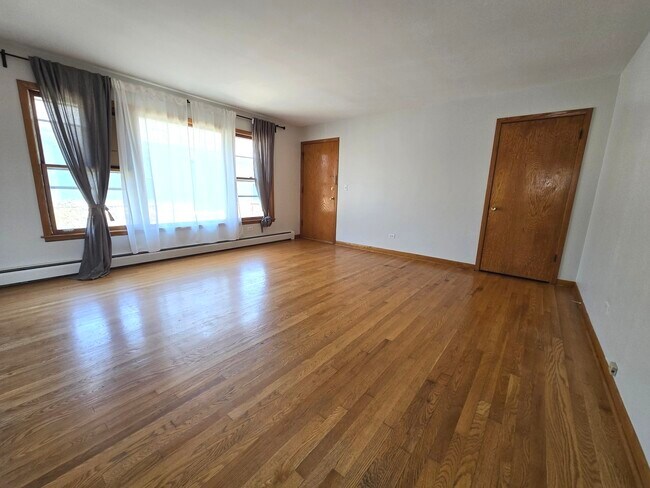 Foto del edificio - 6549 N Natoma Ave