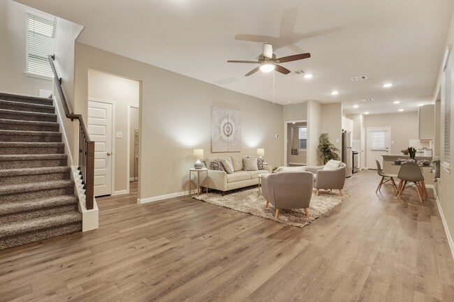 Building Photo - 24603 Porta Borsari Dr