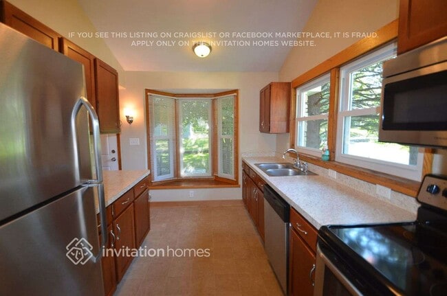 Building Photo - 1171 Ingerson Rd