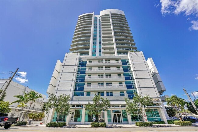 Foto del edificio - 315 NE 3rd Ave
