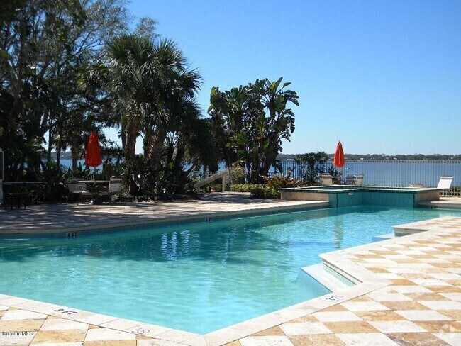Building Photo - 225 S Tropical Trl