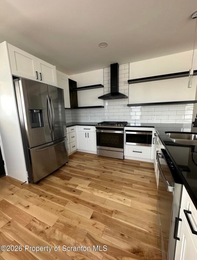 Foto del edificio - 200 Oak St