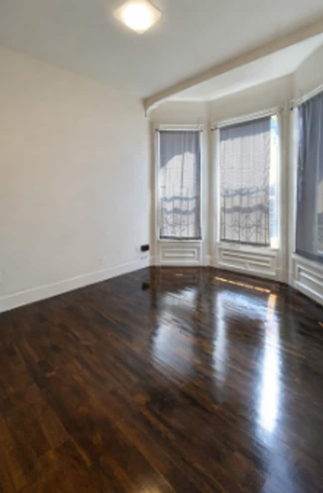 Building Photo - 1694 11th St