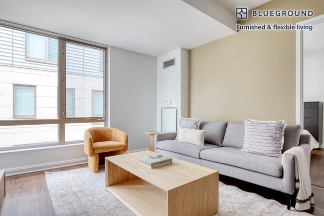 Building Photo - 285 Third Street-SI FL6-ID838