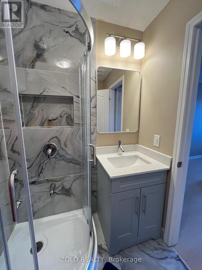 Building Photo - 13 Rouge River Dr