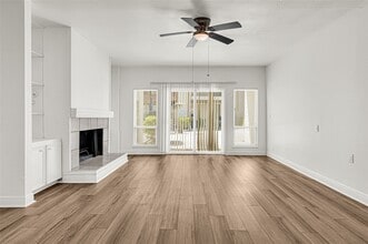 Building Photo - 2022 Lakewood Ct