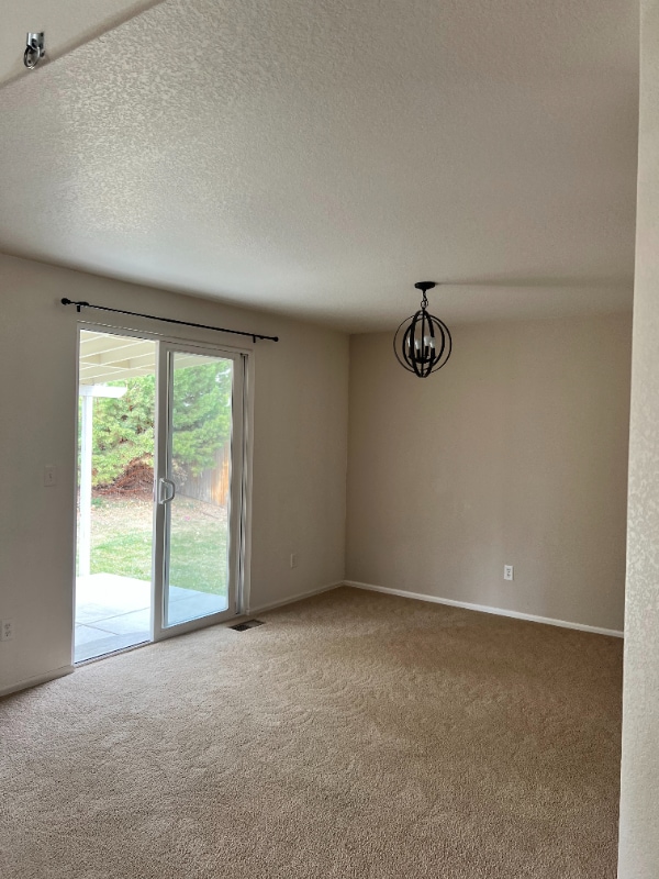 comedor - 1430 Morningside Dr