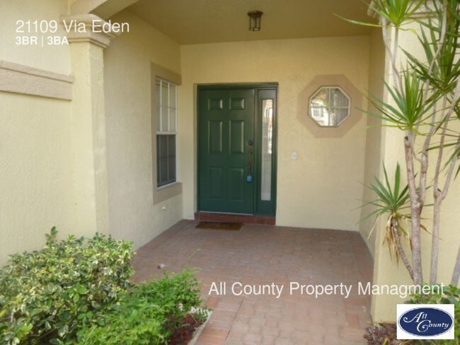 Building Photo - 21109 Via Eden