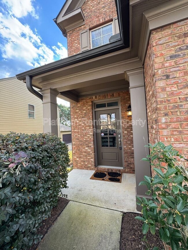 Foto del edificio - 211 Creek Side Pass