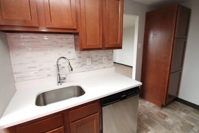 Fieldbrook - Fieldbrook Apartments