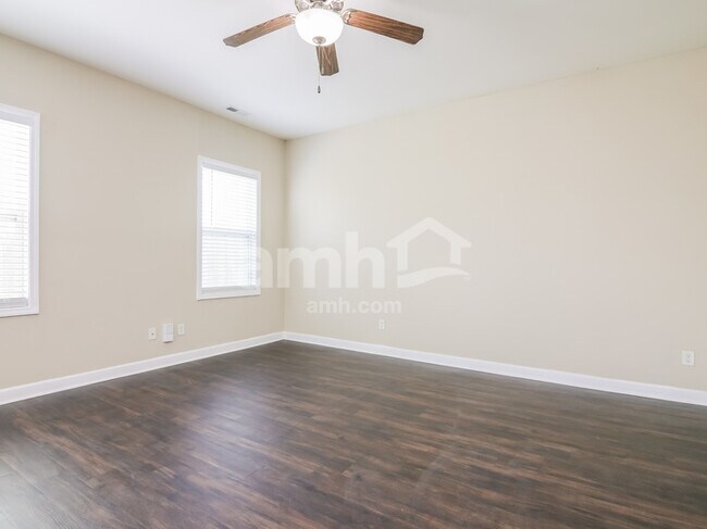 Foto del edificio - 22 Thornbury Dr