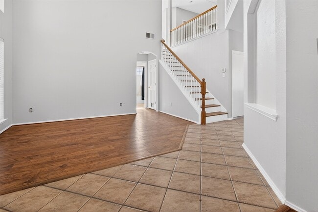 Building Photo - 770 Whitman Dr