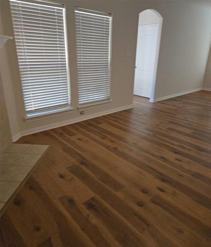 Foto del edificio - 440 Bentson Dr