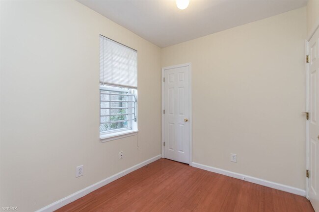 Building Photo - 1616 Willington St
