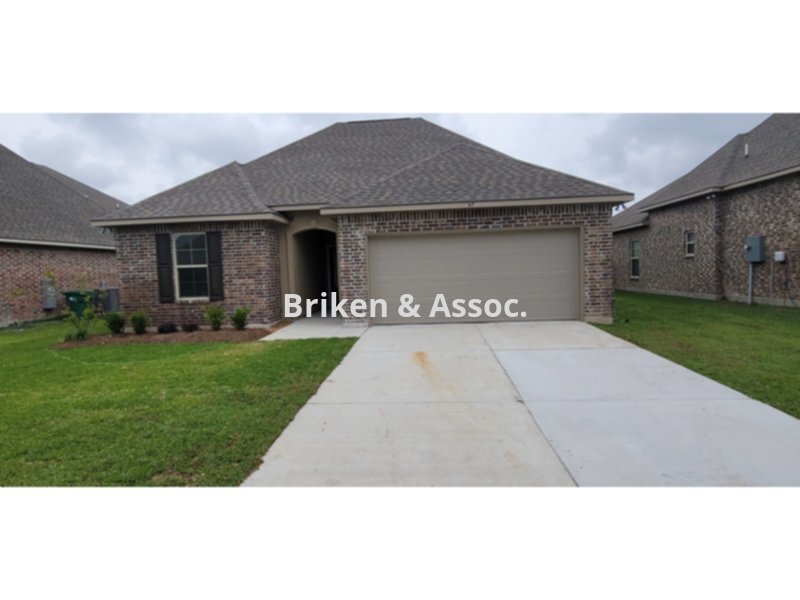 47 Pepper Creek Dr, Sulphur, LA 70663 House Rental in Sulphur, LA