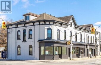 Building Photo - 302 Colborne St