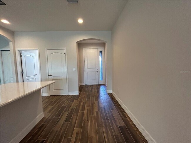 Foto del edificio - 217 Villa Luna Ln