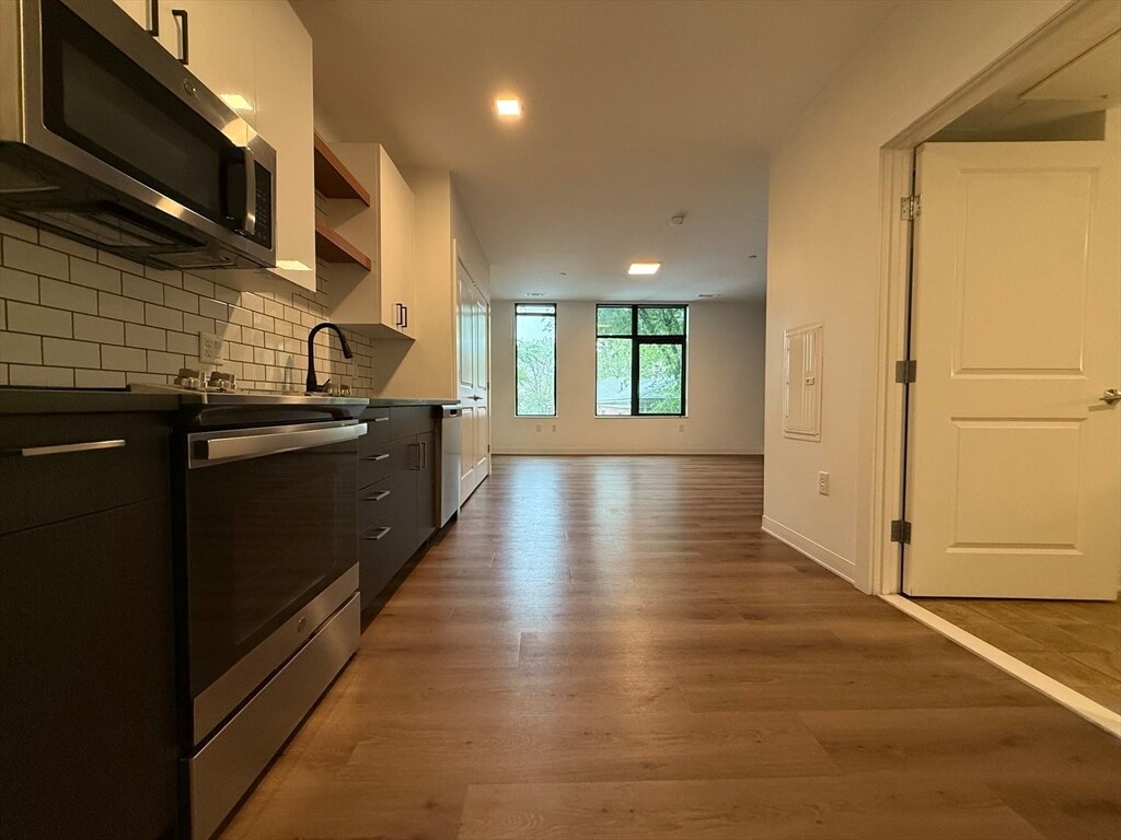 Foto principal - 89 Brighton Ave