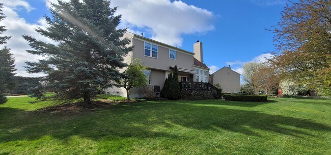 Foto del edificio - 4291 Redding Cir