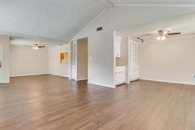 Foto del edificio - 2326 Garden Park Ct