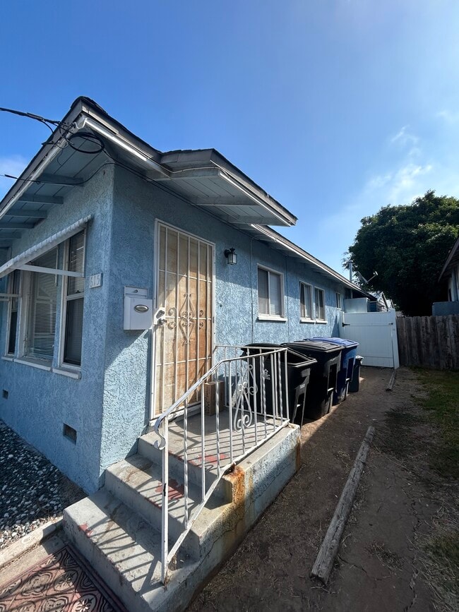 Building Photo - 615 Garrett Ave